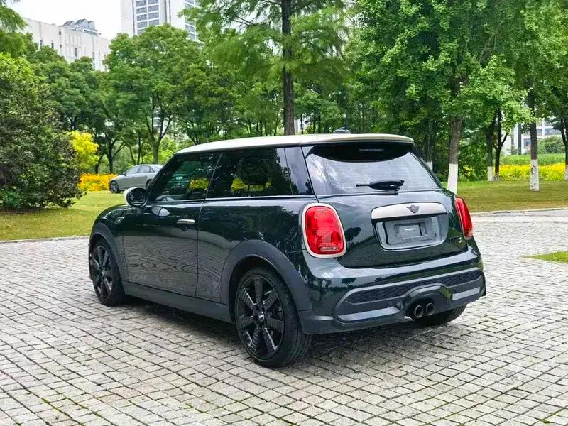 MINI 2023 2.0T COOPER S Obsession Edition — миниатюра 4