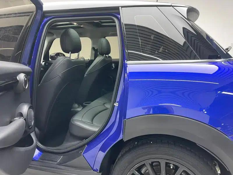 2019 MINI 1.5T COOPER Classic 5-Door — миниатюра 18