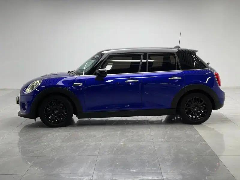 2019 MINI 1.5T COOPER Classic 5-Door — миниатюра 4