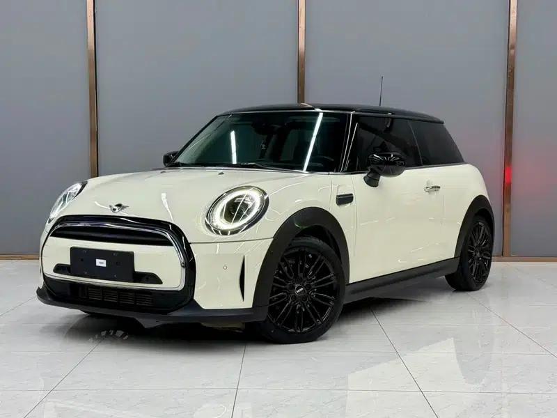 MINI 2022 1.5T COOPER Classic — миниатюра 1