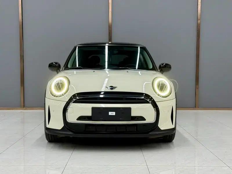 MINI 2022 1.5T COOPER Classic — миниатюра 2