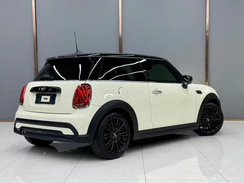 MINI 2022 1.5T COOPER Classic — миниатюра 7