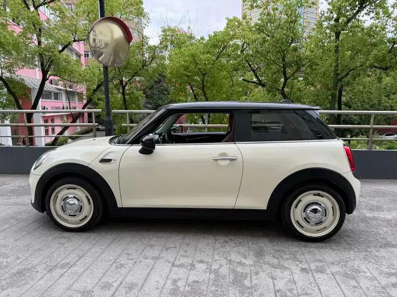MINI 2018 1.5T COOPER Artist — миниатюра 3