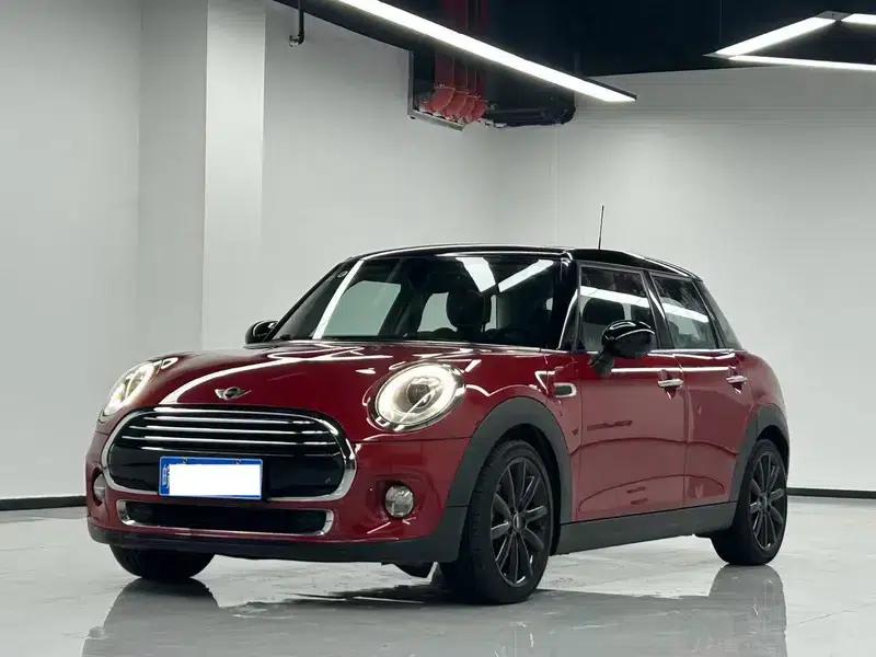 2016 MINI 1.5T COOPER Avant-garde 5-Door Edition — миниатюра 1