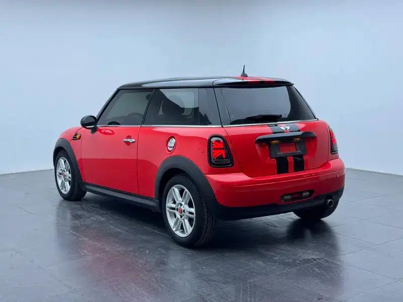 2011 MINI 1.6L ONE — миниатюра 4
