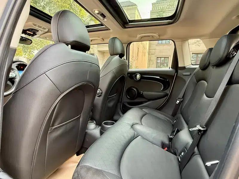 MINI 2022 1.5T COOPER Artist 5-Door Edition — миниатюра 10
