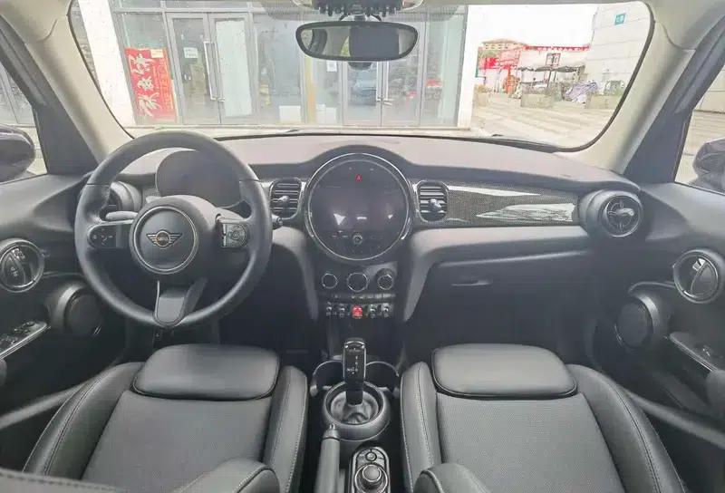 2022 MINI 1.5T COOPER Classic 5-Door — миниатюра 7