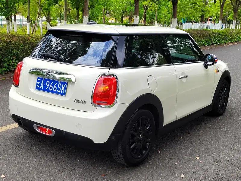 2016 MINI 1.5T COOPER Performance — миниатюра 7