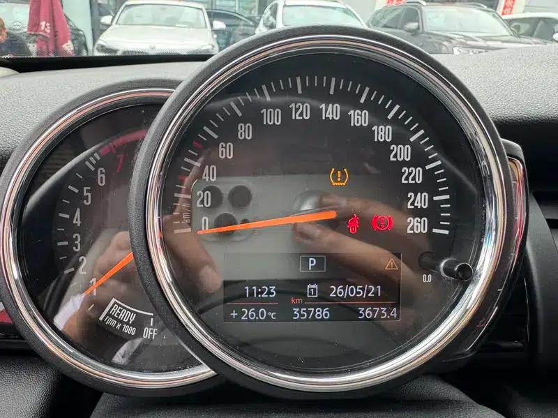 2018 MINI 1.5T ONE PLUS — миниатюра 9