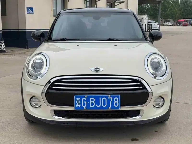 2016 MINI 1.5T COOPER Avant-garde 5-Door Edition — миниатюра 2