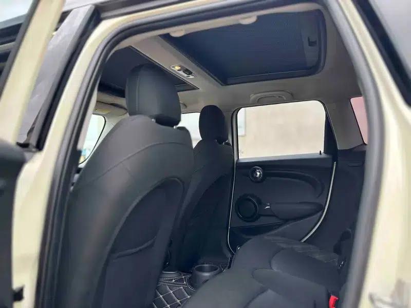 2016 MINI 1.5T COOPER Avant-garde 5-Door Edition — миниатюра 12