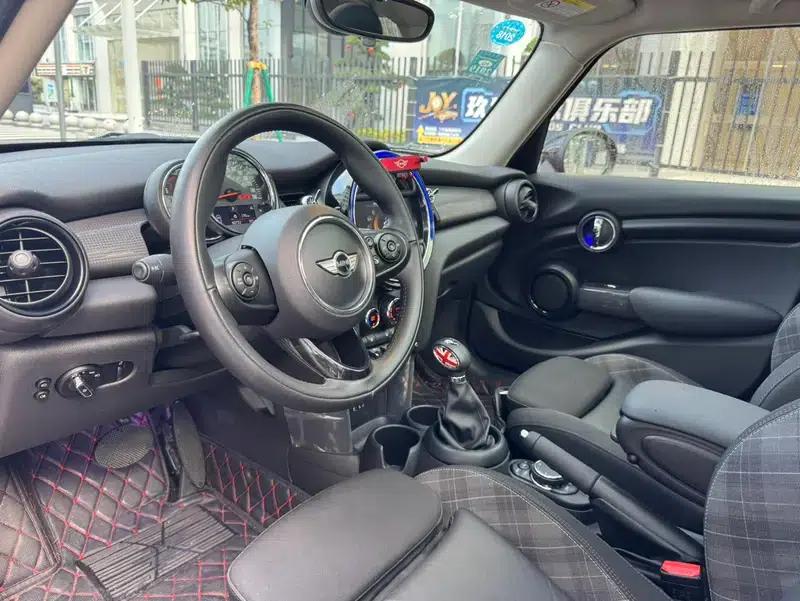 2016 MINI 1.5T COOPER Avant-garde 5-Door Edition — миниатюра 38