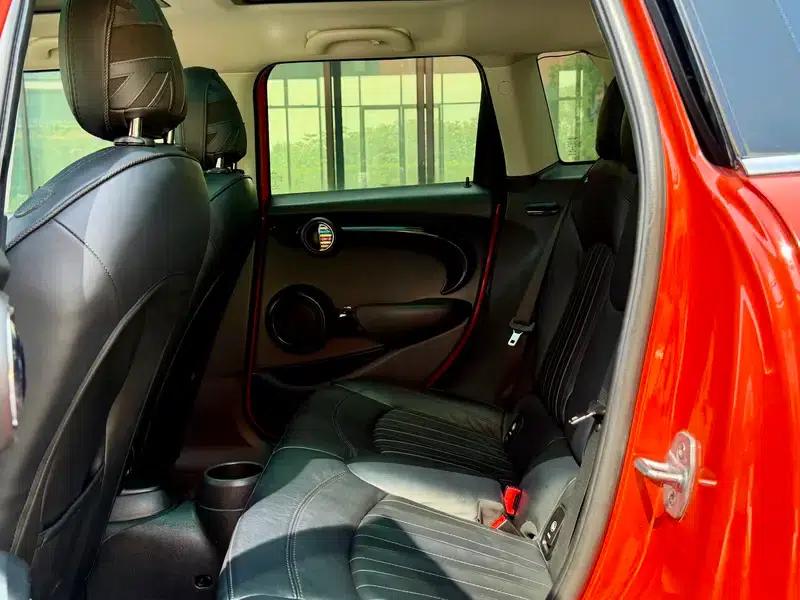 2018 MINI 2.0T COOPER S Artist 5-Door Edition — миниатюра 23