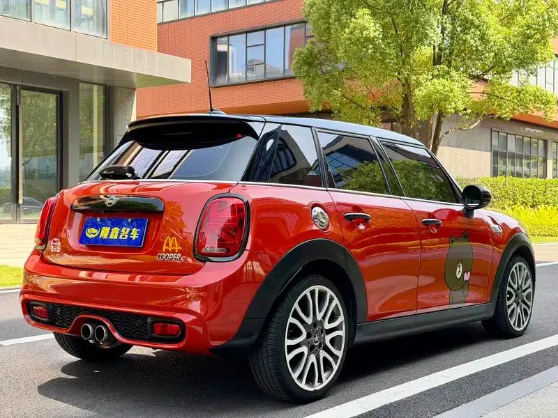 2018 MINI 2.0T COOPER S Artist 5-Door Edition — миниатюра 7