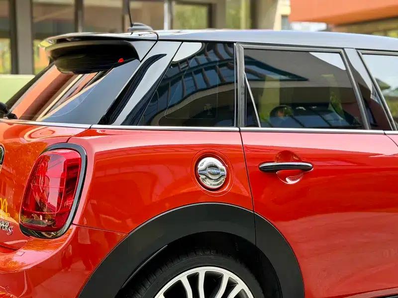 2018 MINI 2.0T COOPER S Artist 5-Door Edition — миниатюра 9