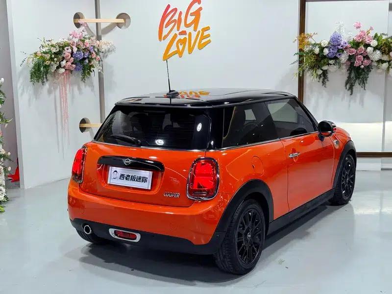 2018 MINI 1.5T COOPER Classic — миниатюра 5