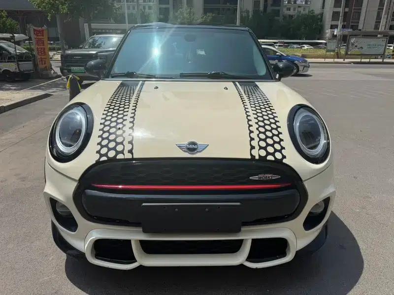 2015 MINI 1.5T COOPER Fun 5-Door — миниатюра 2