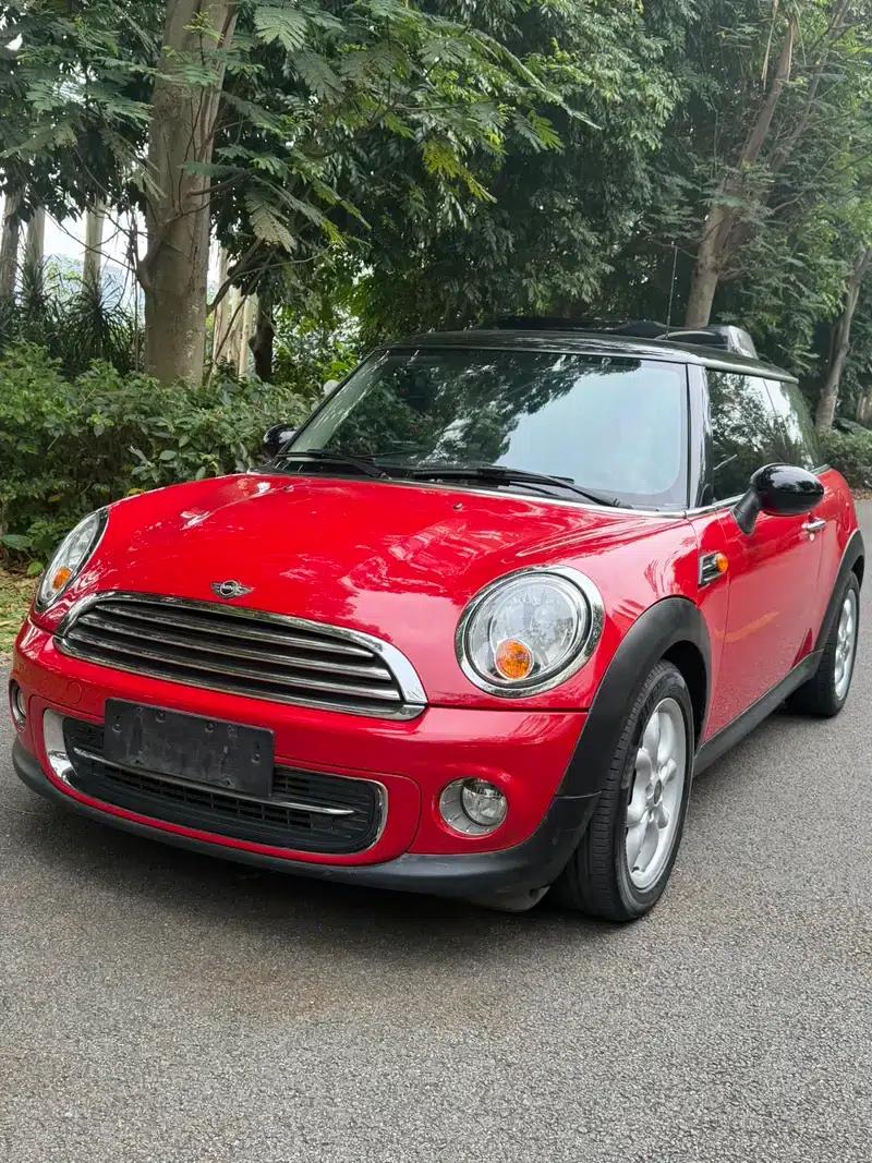 2011 MINI 1.6L COOPER Fun — миниатюра 20