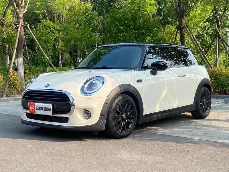 MINI 2020 1.5T COOPER Classic — миниатюра 1
