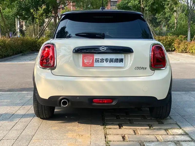 MINI 2020 1.5T COOPER Classic — миниатюра 5