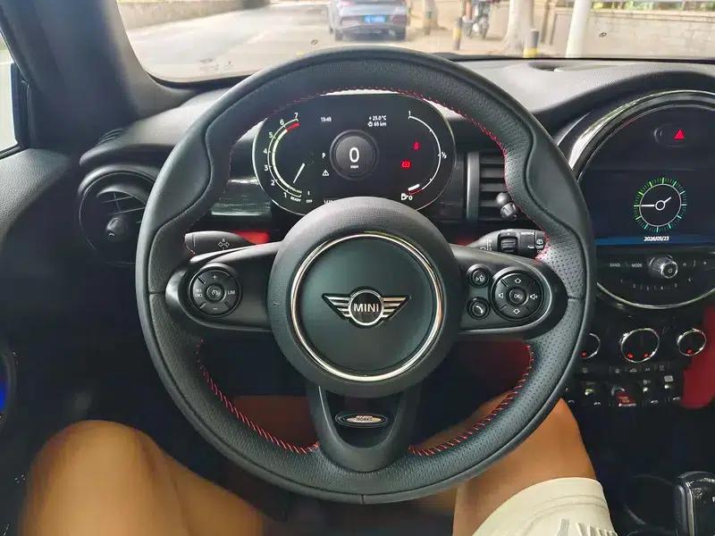 2021 MINI 1.5T COOPER Racer — миниатюра 13