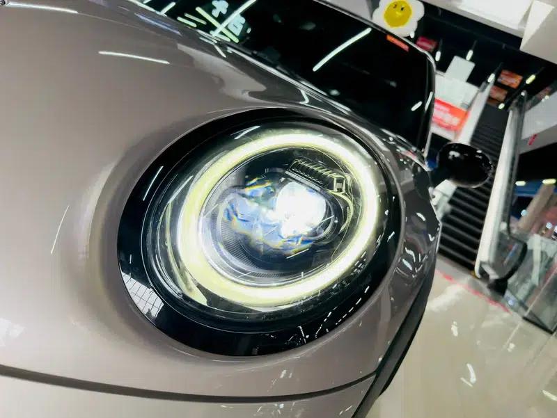 MINI 2023 2.0T COOPER S Artist 5-Door Edition — миниатюра 6