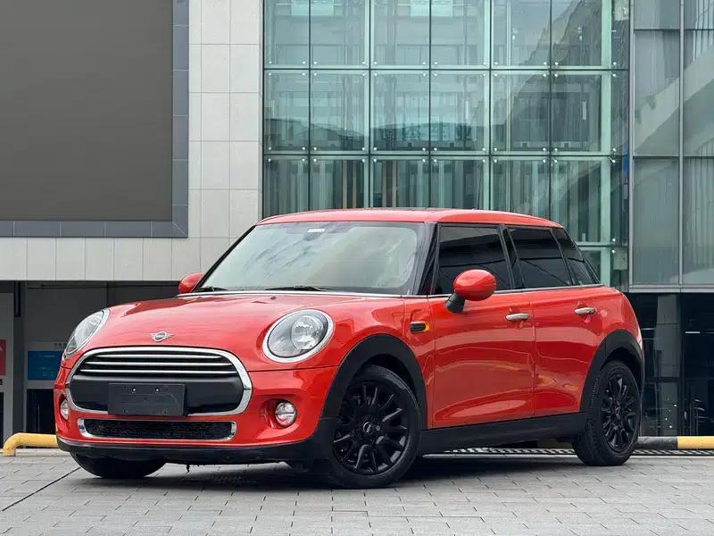 2019 MINI 1.5T ONE PLUS 5-Door Version — миниатюра 1