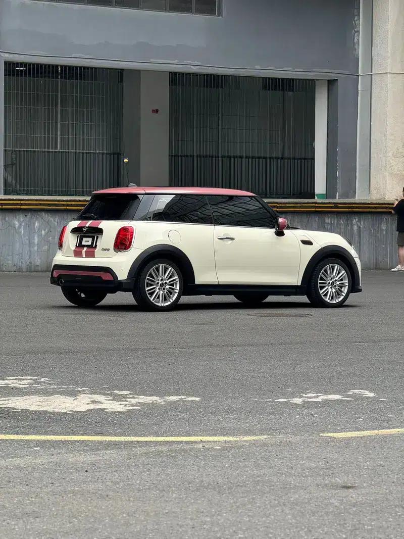MINI 2022 1.5T COOPER Classic — миниатюра 3