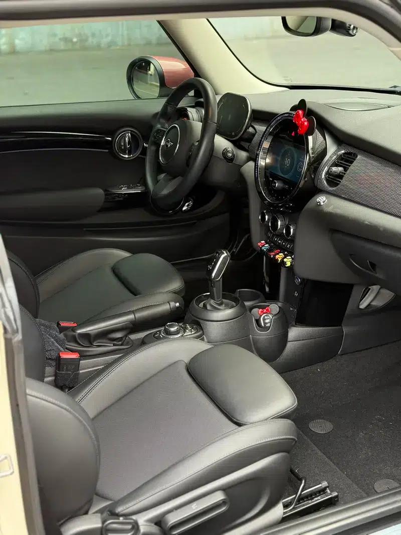 MINI 2022 1.5T COOPER Classic — миниатюра 7