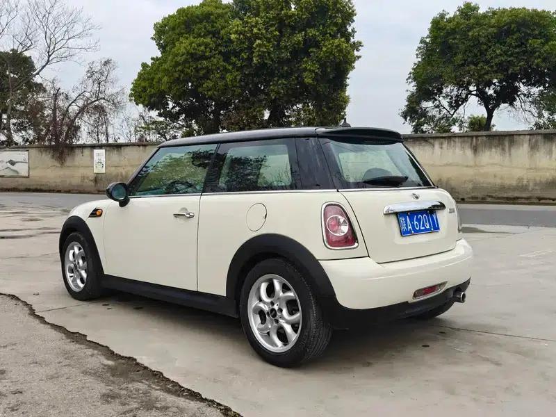 MINI 2012 1.6L COOPER Baker Street — миниатюра 5