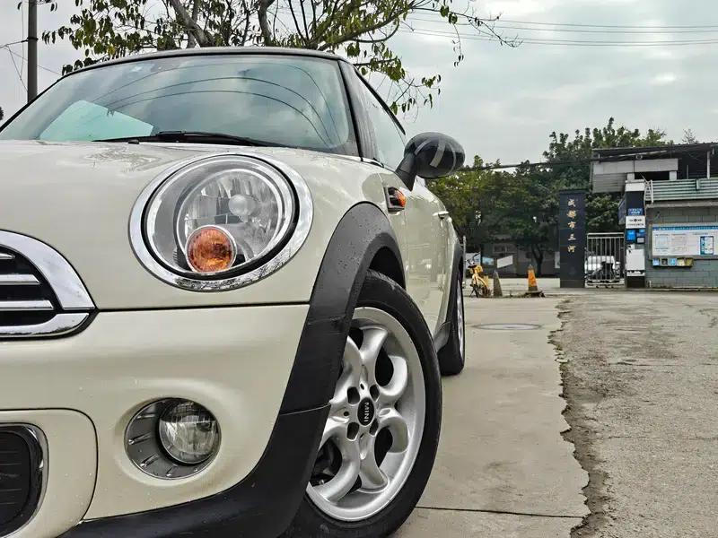 MINI 2012 1.6L COOPER Baker Street — миниатюра 8