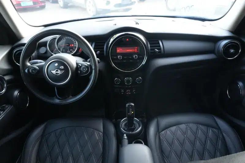 2018 MINI 1.5T ONE PLUS 5-Door — миниатюра 8
