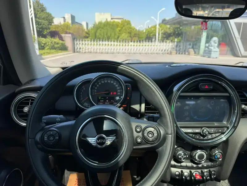 2014 MINI 1.2T ONE+ — миниатюра 8