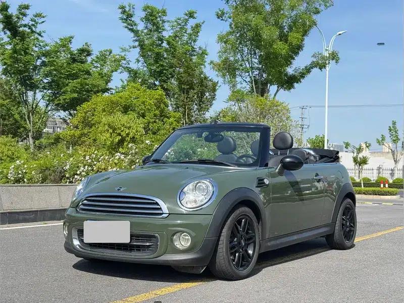 2012 MINI 1.6L COOPER Convertible Highgate — миниатюра 1