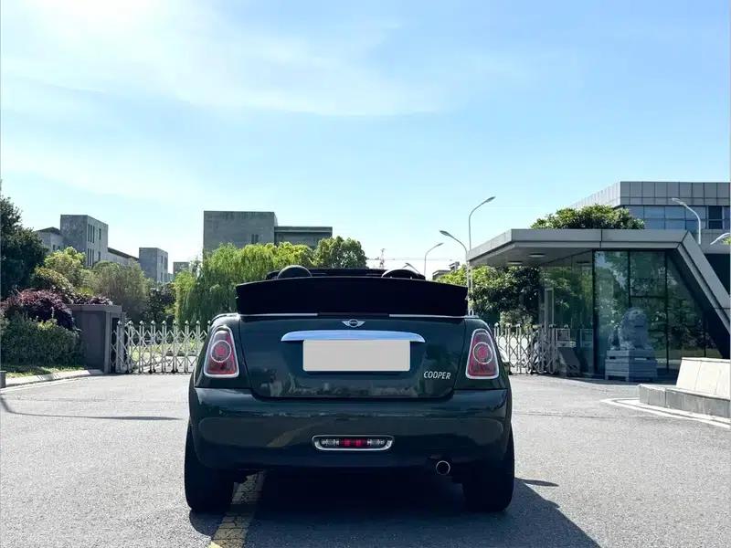 2012 MINI 1.6L COOPER Convertible Highgate — миниатюра 5
