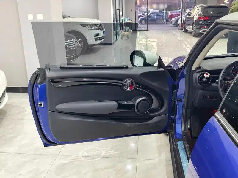 2019 MINI 1.5T COOPER Classic — миниатюра 16