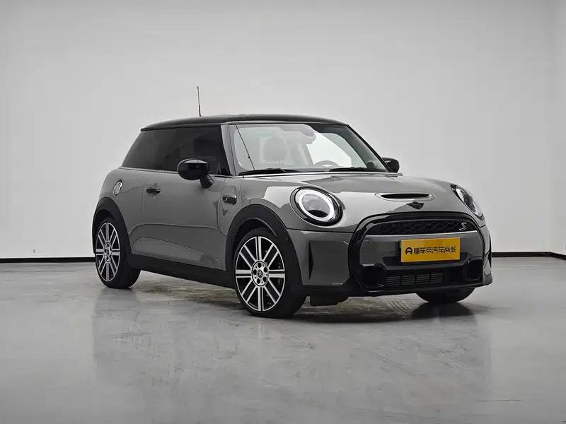 MINI 2023 2.0T COOPER S Artist — миниатюра 3