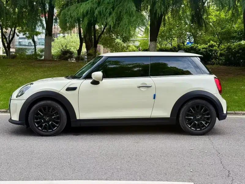 MINI 2022 1.5T ONE — миниатюра 3