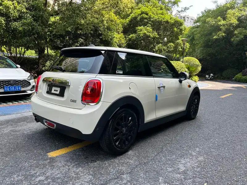2014 MINI 1.2T ONE+ — миниатюра 5
