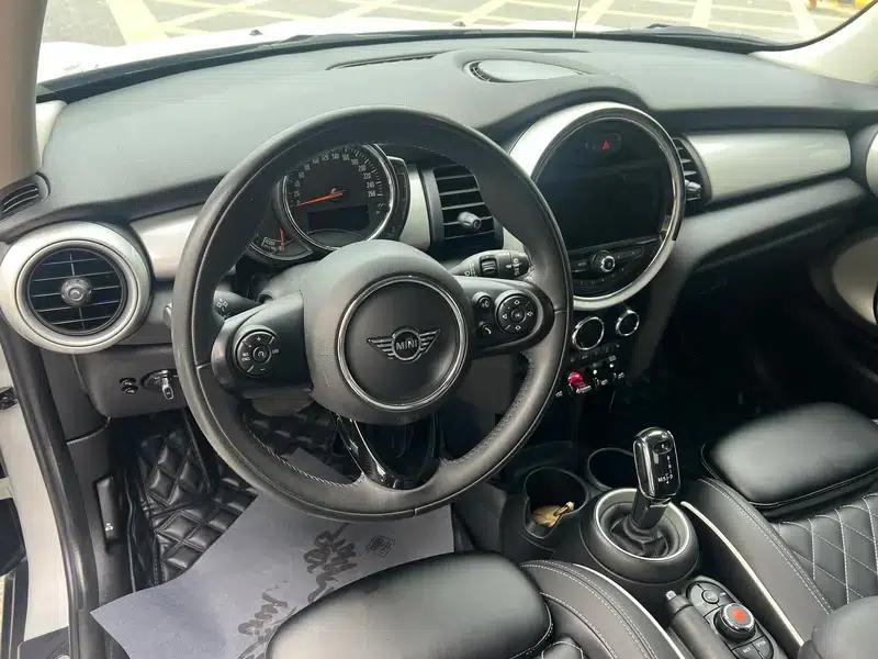 2019 MINI 1.5T COOPER Classic — миниатюра 12