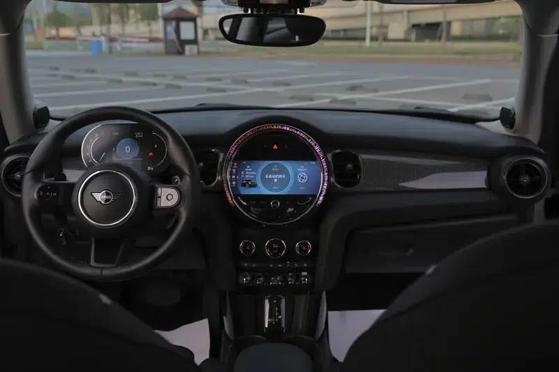 MINI 2022 Facelift 2.0T COOPER S Artist — миниатюра 15
