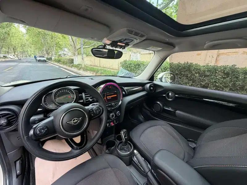 2018 MINI 1.5T ONE PLUS — миниатюра 9