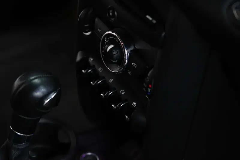 MINI 2013 1.6L ONE Limited Edition - First Model — миниатюра 12