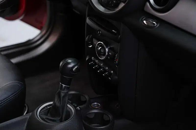 MINI 2013 1.6L ONE Limited Edition - First Model — миниатюра 15