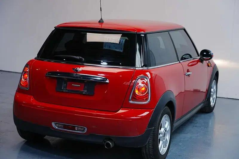 MINI 2013 1.6L ONE Limited Edition - First Model — миниатюра 4