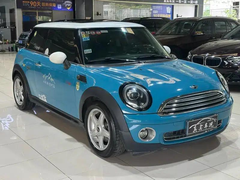 MINI 2010 1.6L COOPER 50 Mayfair — миниатюра 3