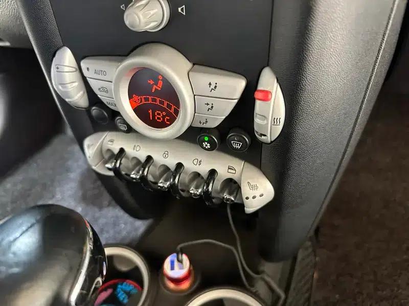 MINI 2010 1.6L COOPER 50 Mayfair — миниатюра 10