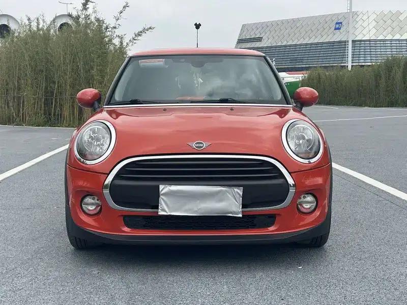 2018 MINI 1.5T ONE PLUS — миниатюра 2