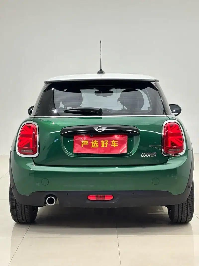 MINI 2021 1.5T COOPER Classic — миниатюра 3