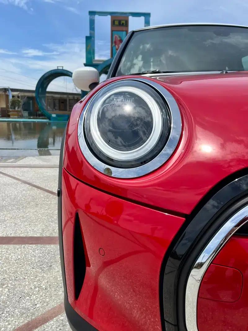 MINI 2022 Facelift 1.5T COOPER Classic — миниатюра 10